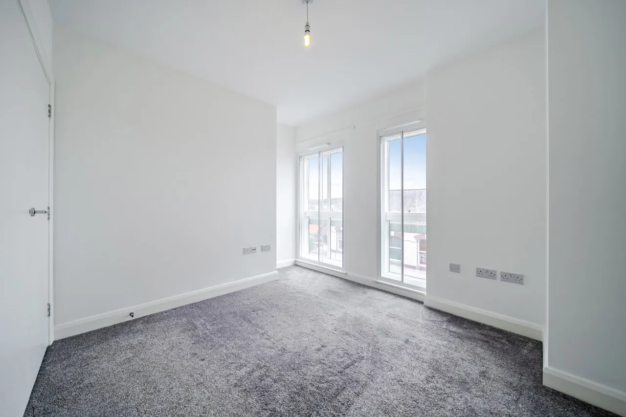 Bournemouth Road, SE15, photo 12
