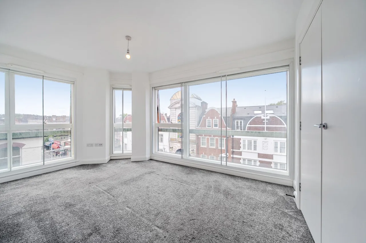 3 bed flat for sale — Bournemouth Road, SE15