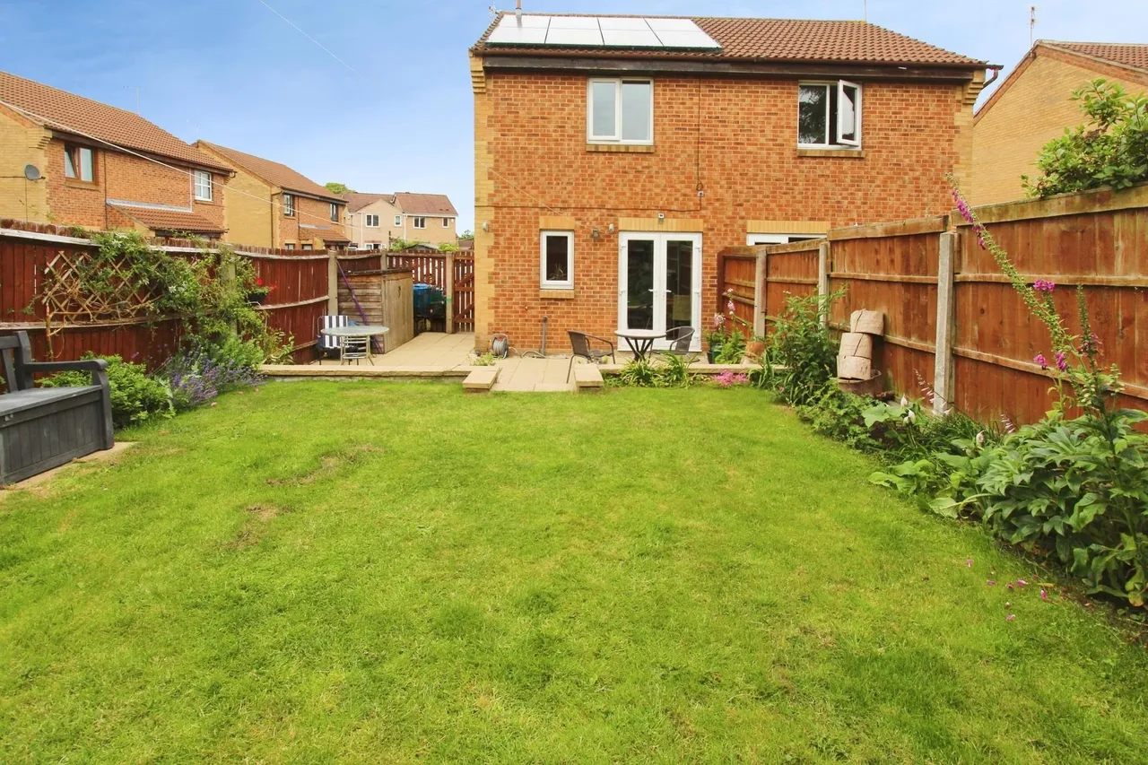 Hatton Crofts, Long Eaton, NG10, photo 18