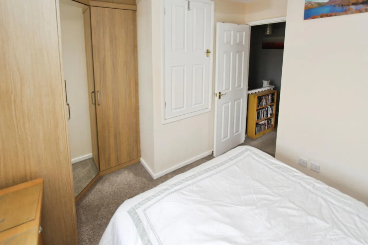 Hatton Crofts, Long Eaton, NG10, photo 10