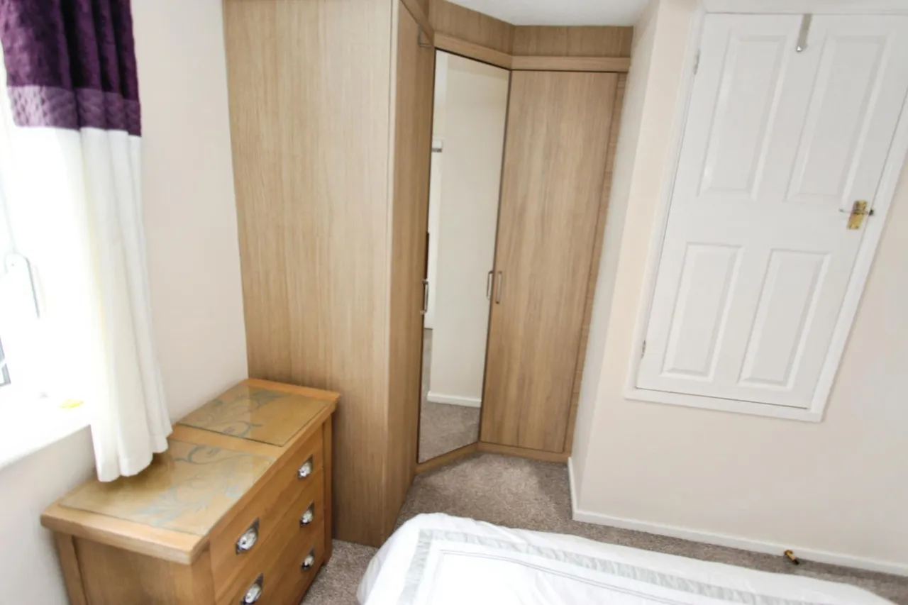 Hatton Crofts, Long Eaton, NG10, photo 9