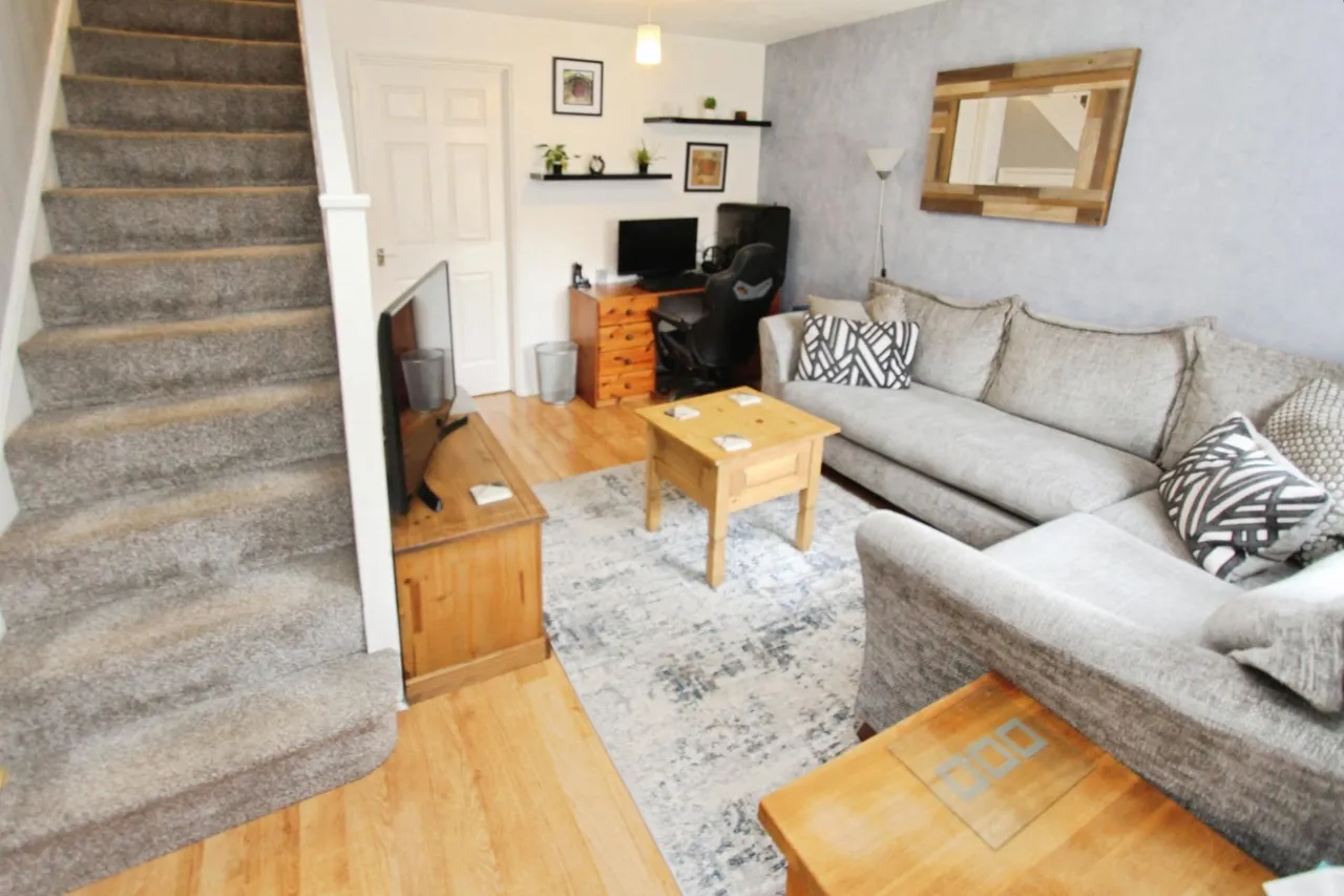 Hatton Crofts, Long Eaton, NG10, photo 6