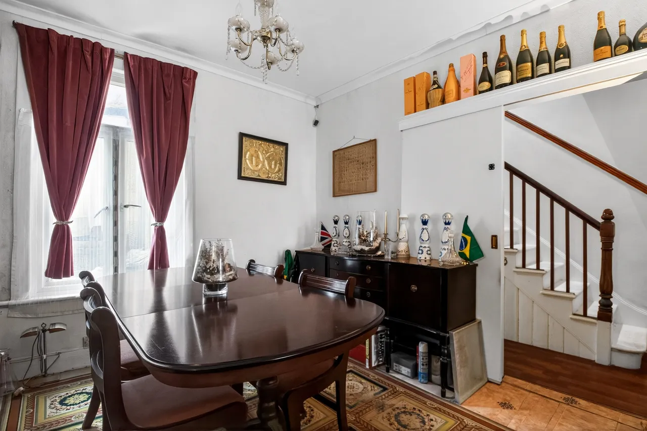 Willenhall Road, London, photo 9