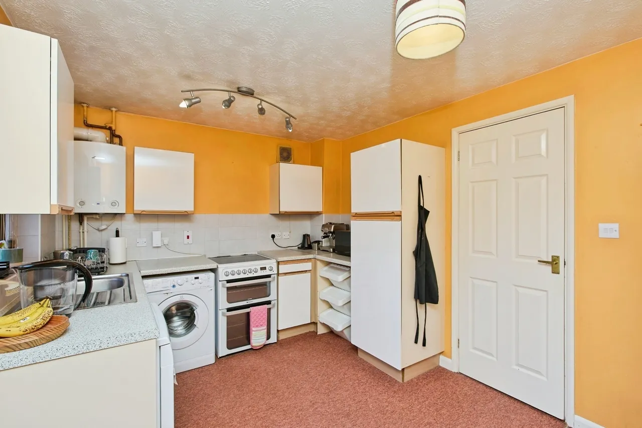 Helvellyn Way, Long Eaton, NG10, photo 6