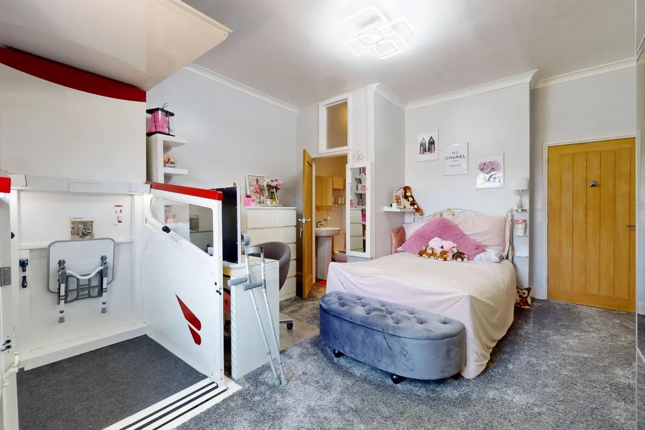Mill House, Hadley Park East, Hadley TF1 6QJ, photo 17