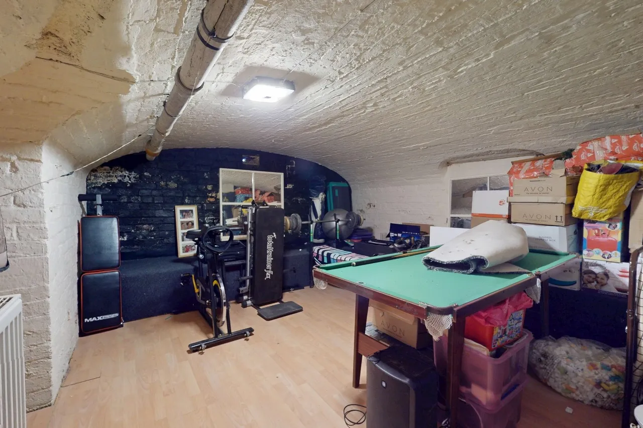 Mill House, Hadley Park East, Hadley TF1 6QJ, photo 28