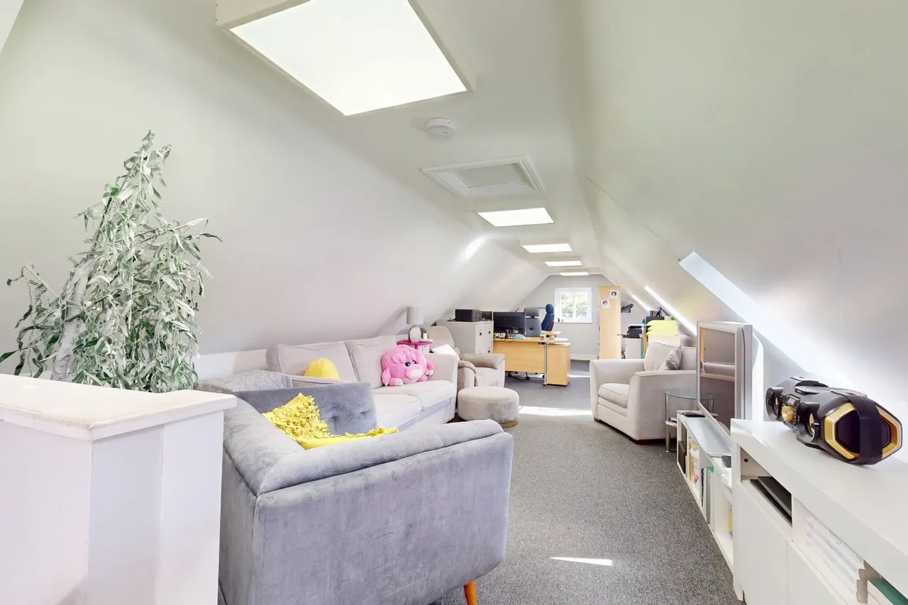 Mill House, Hadley Park East, Hadley TF1 6QJ, photo 13