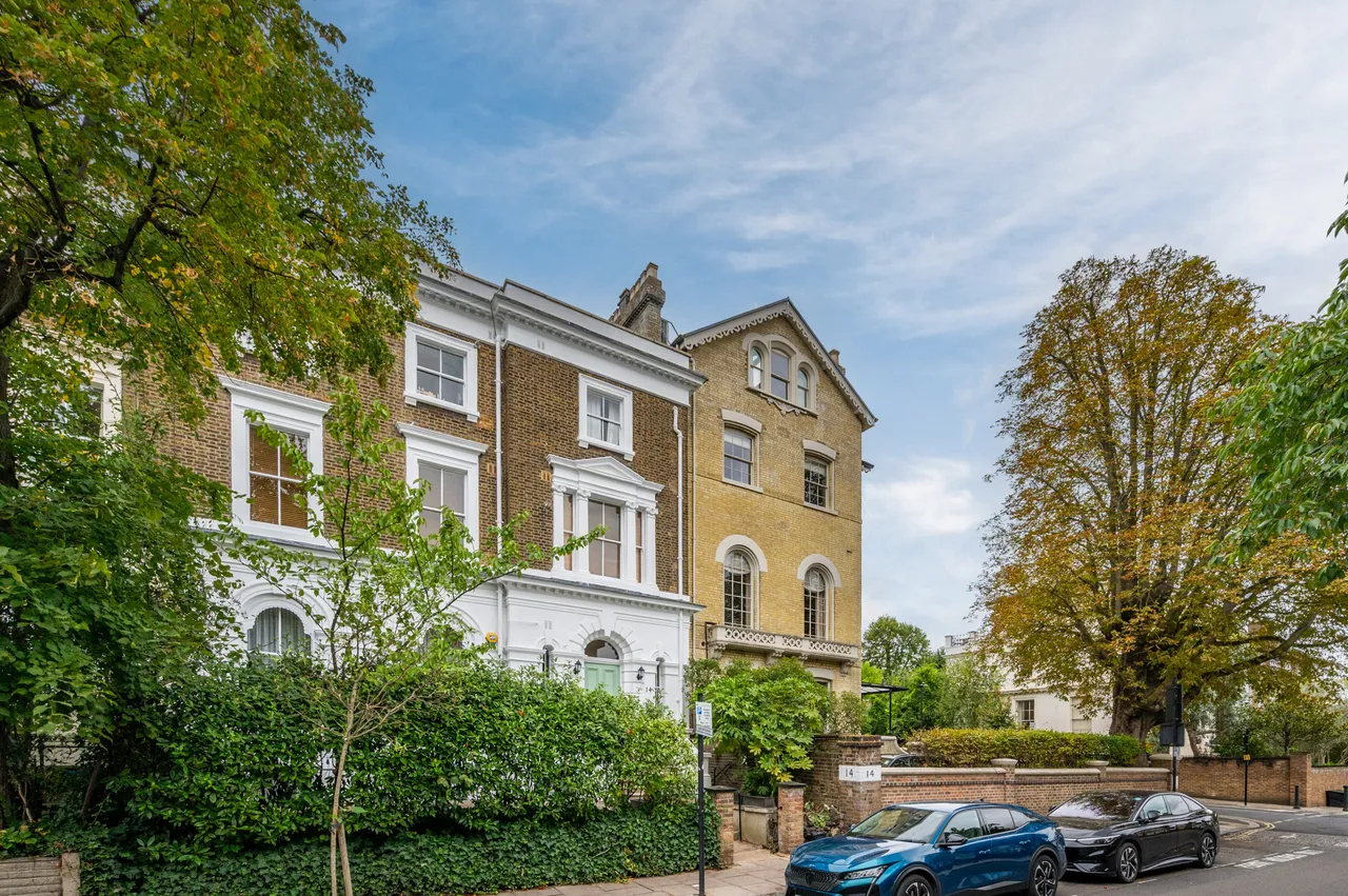 1 bed flat for sale — Flat 4, 14 Greville Place, London