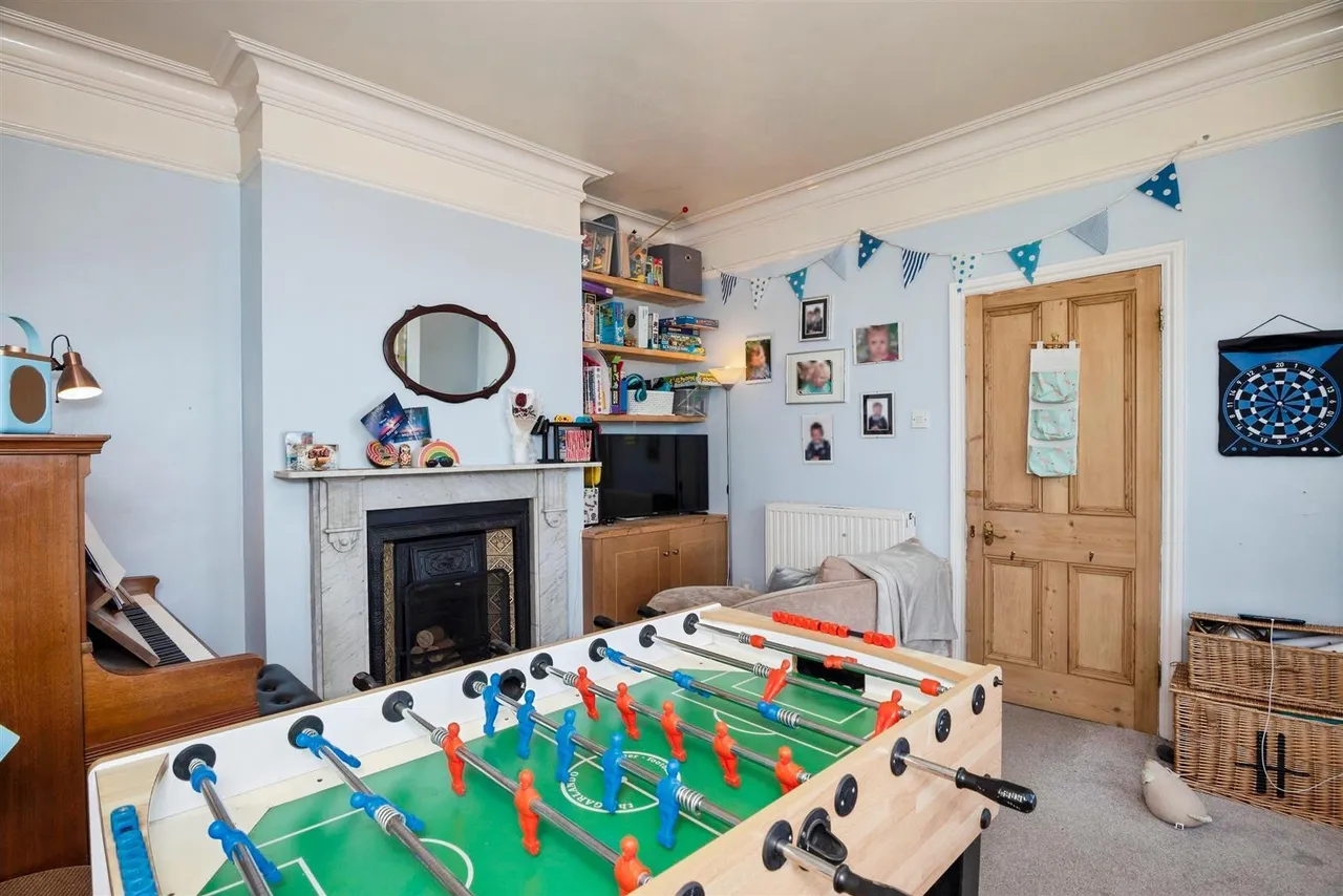 Court Road, Malvern, WR14, photo 5
