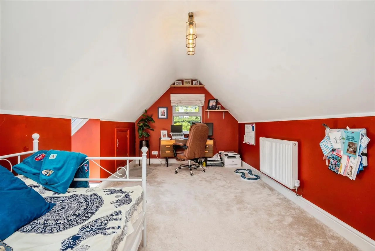 Court Road, Malvern, WR14, photo 7