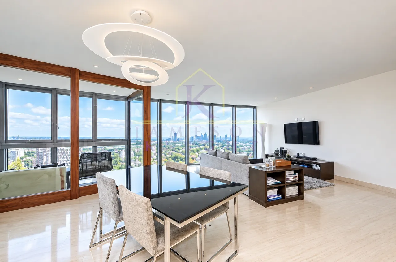 2 bed flat for sale, St. George Wharf, London, SW8