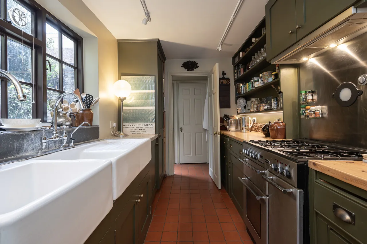 13 Elder Street, London, photo 2