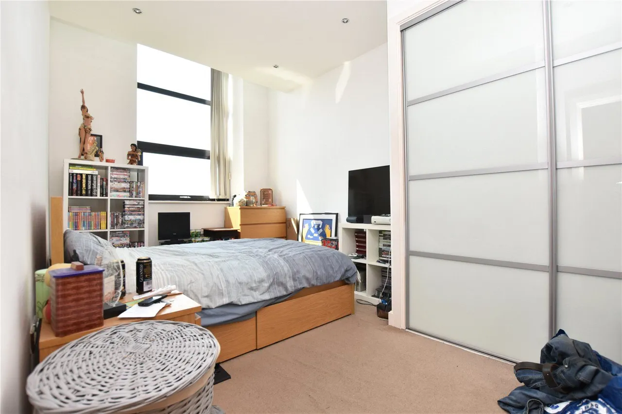 Cavendish Court, Drighlington, BD11, photo 8
