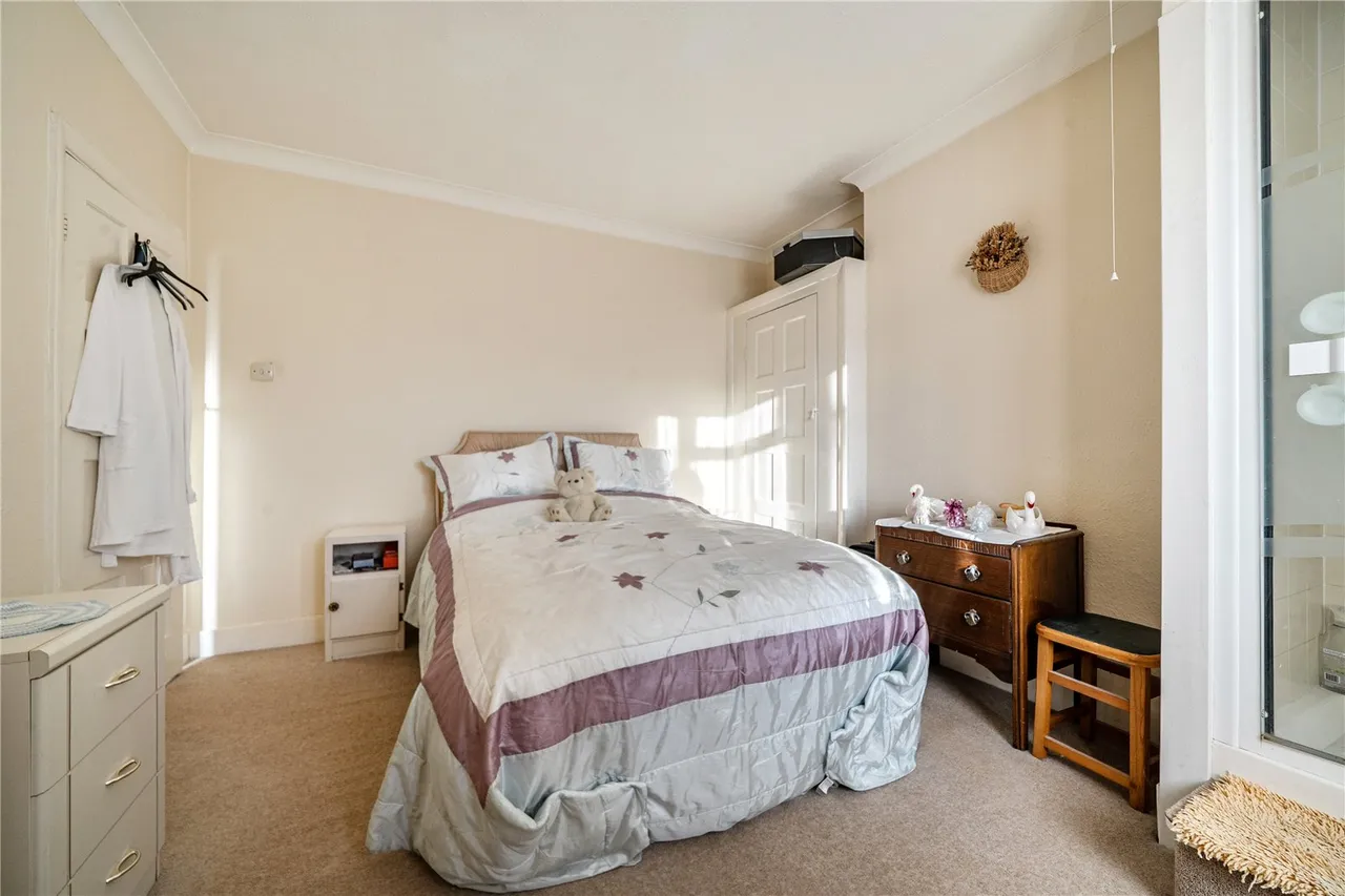 High Road, Whetstone, N20 9PJ, photo 11