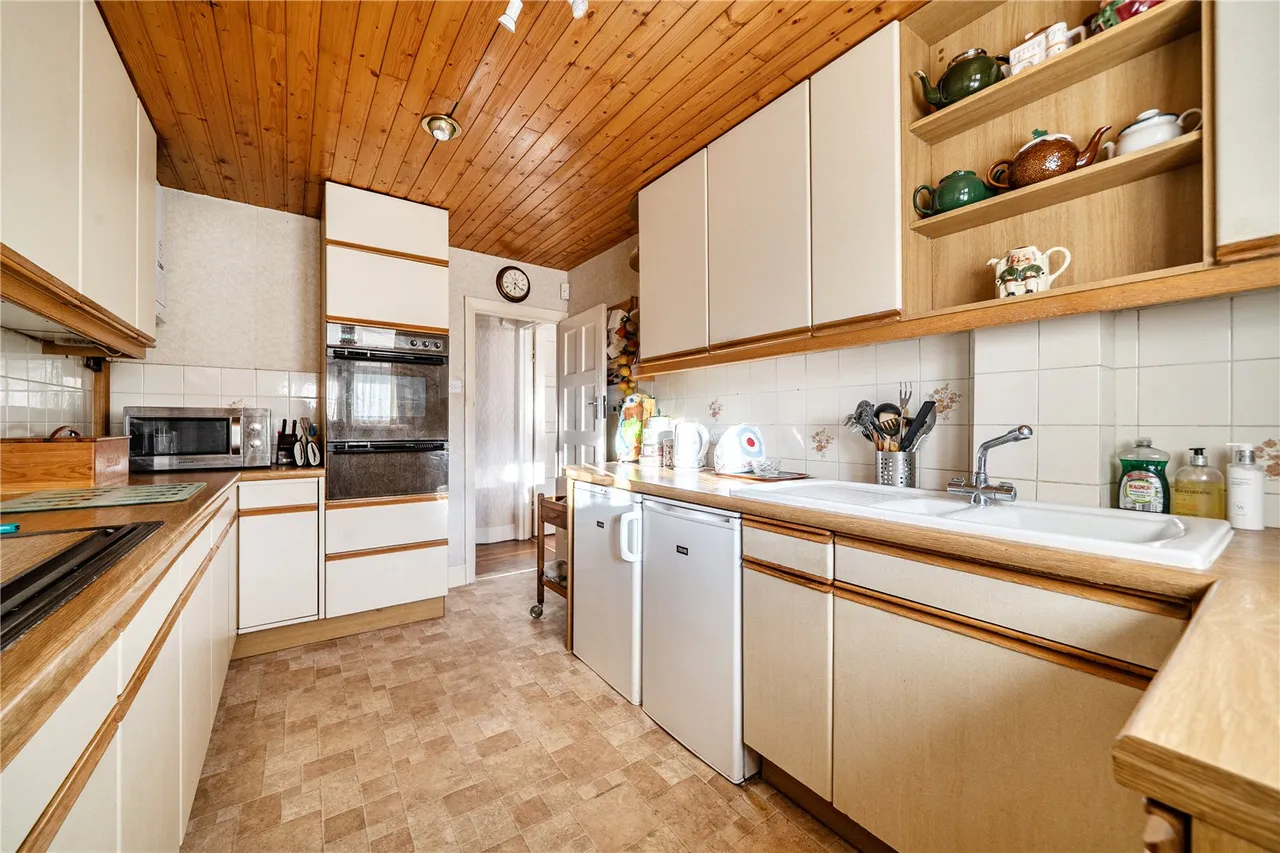 High Road, Whetstone, N20 9PJ, photo 5