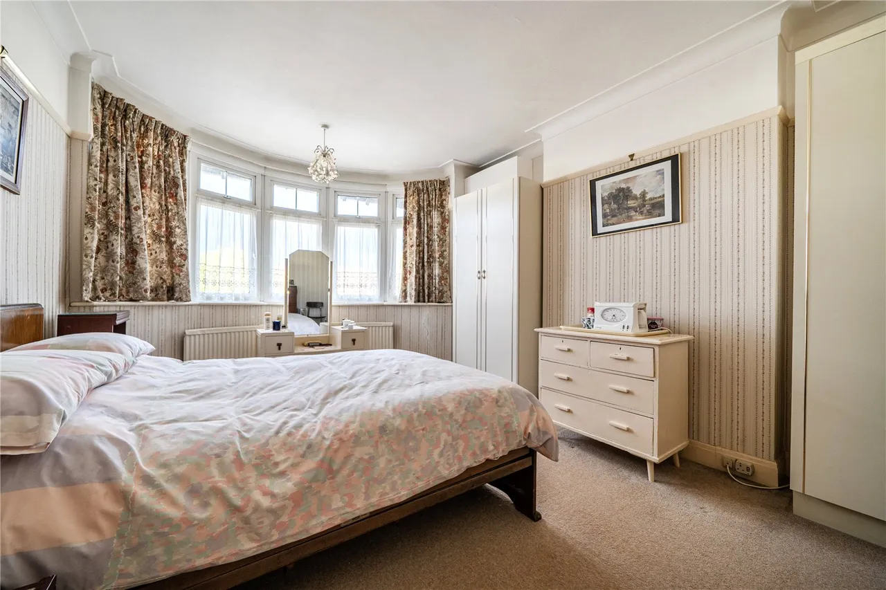 High Road, Whetstone, N20 9PJ, photo 8