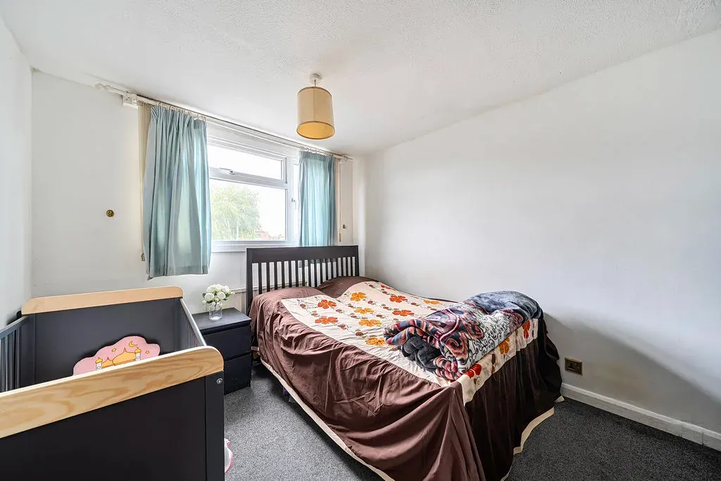 Celina Close, Bletchley, Milton Keynes, Buckinghamshire, MK2 3LS, photo 14