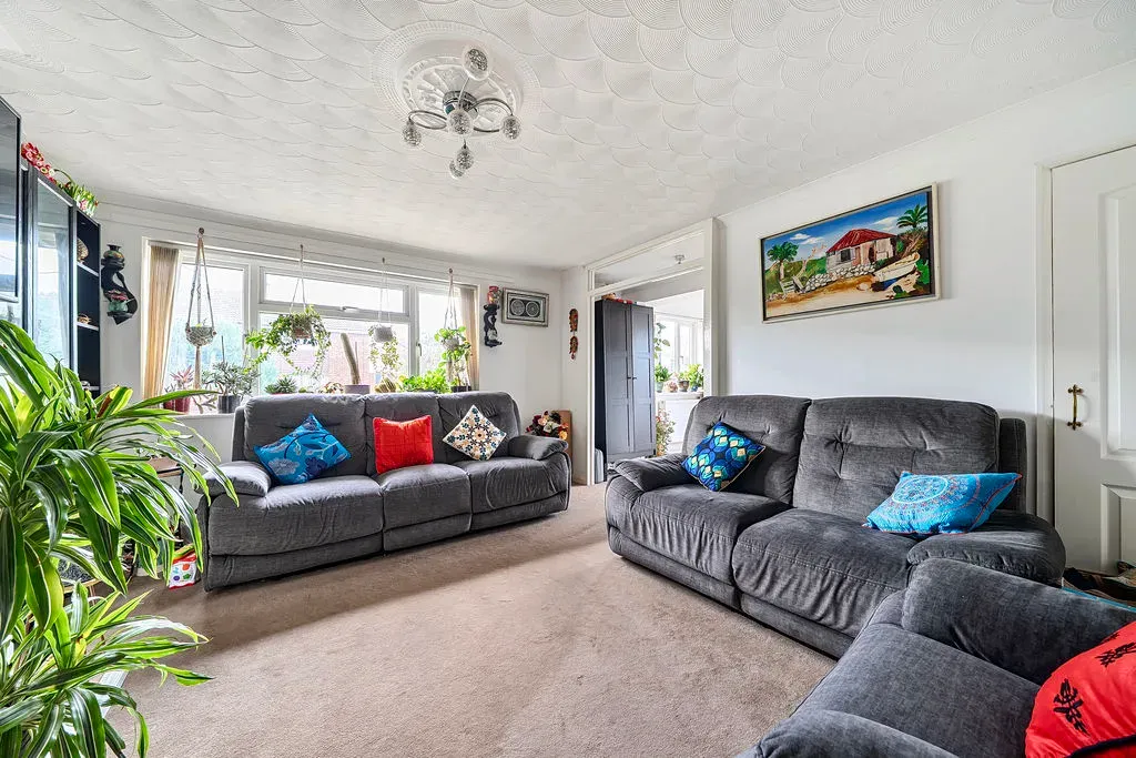 Celina Close, Bletchley, Milton Keynes, Buckinghamshire, MK2 3LS, photo 9