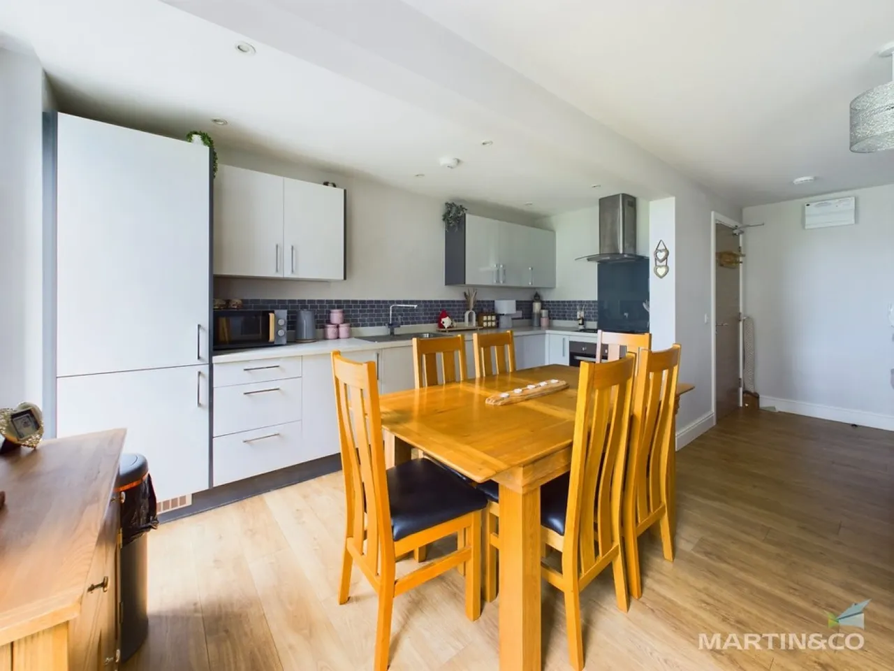 Apartment 2 Miller House, 2a Church Road, photo 9