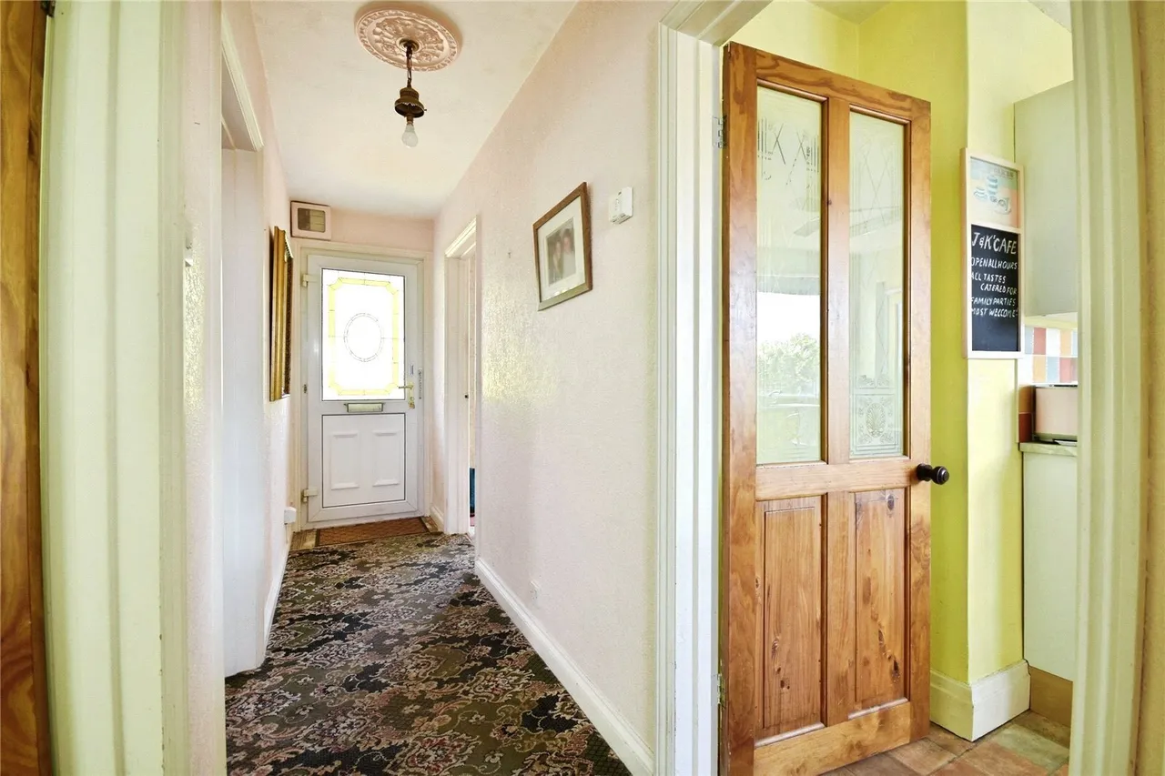 Exeter Road, Exmouth, EX8, photo 18