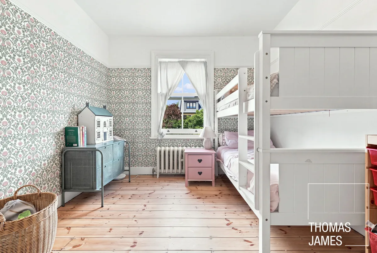 Amberley Road, Enfield, EN1, photo 16