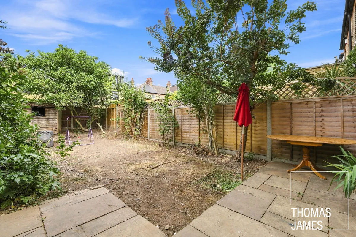 Amberley Road, Enfield, EN1, photo 20