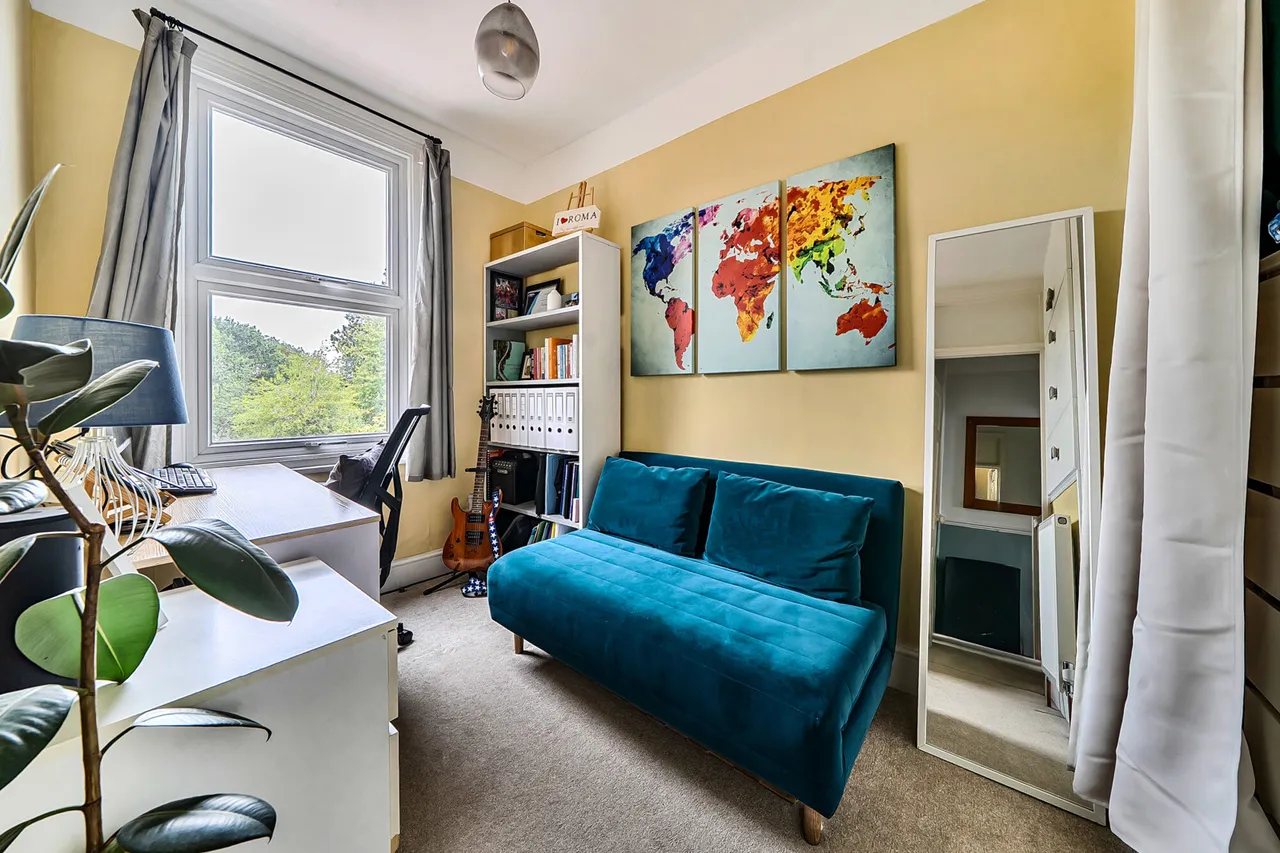 Green Lane, London, W7, photo 16