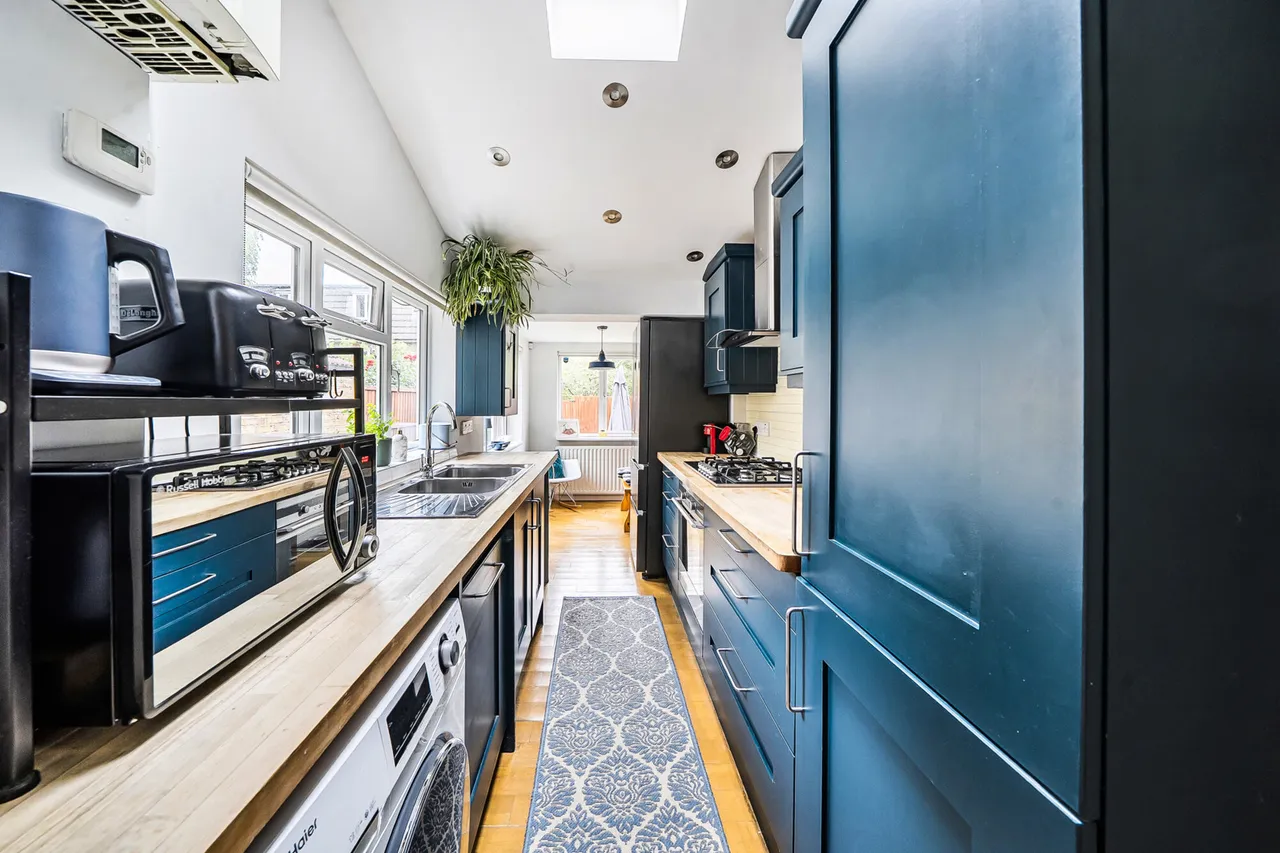 Green Lane, London, W7, photo 13