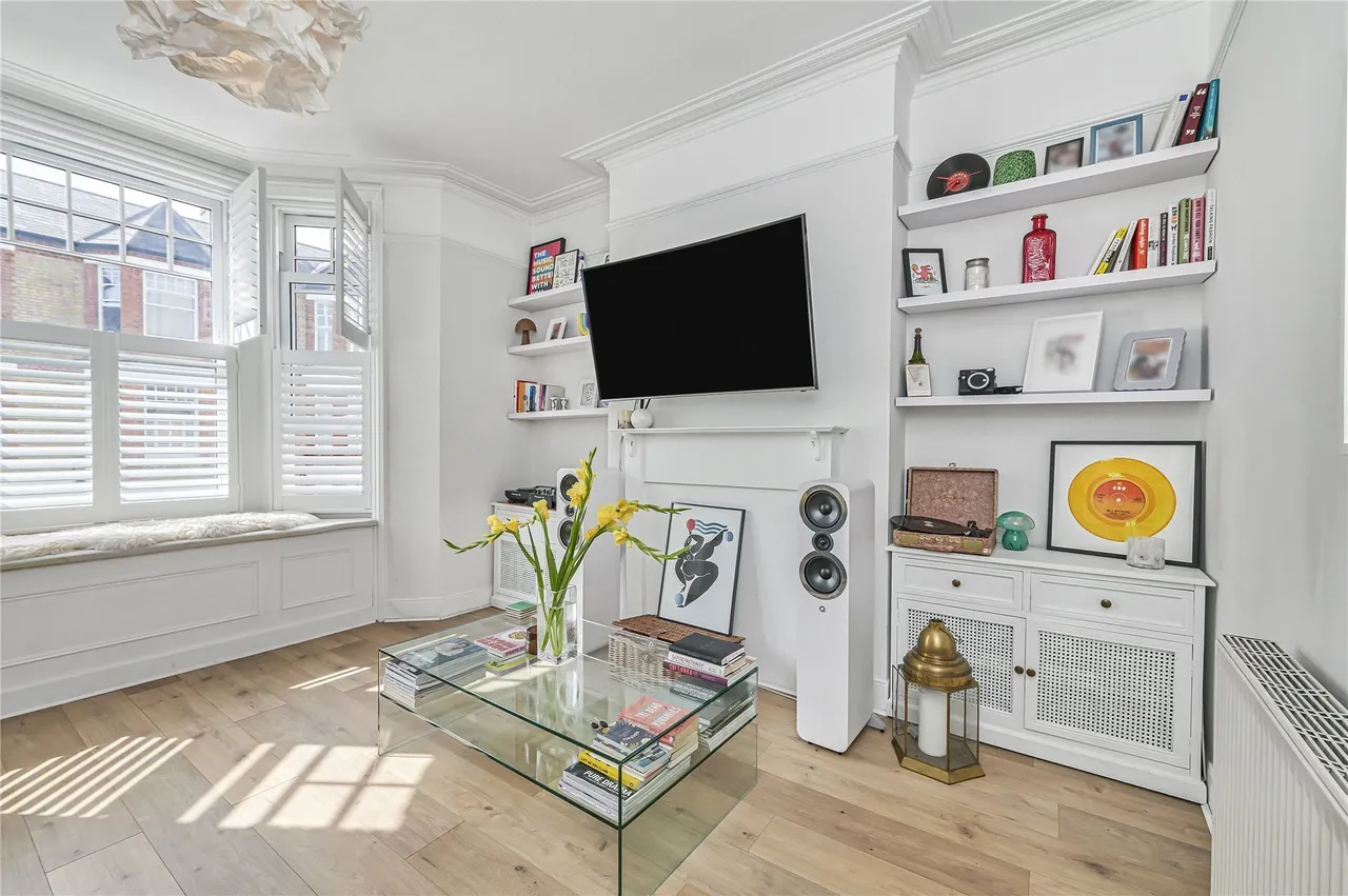 Elmhurst Street, London, SW4, photo 6