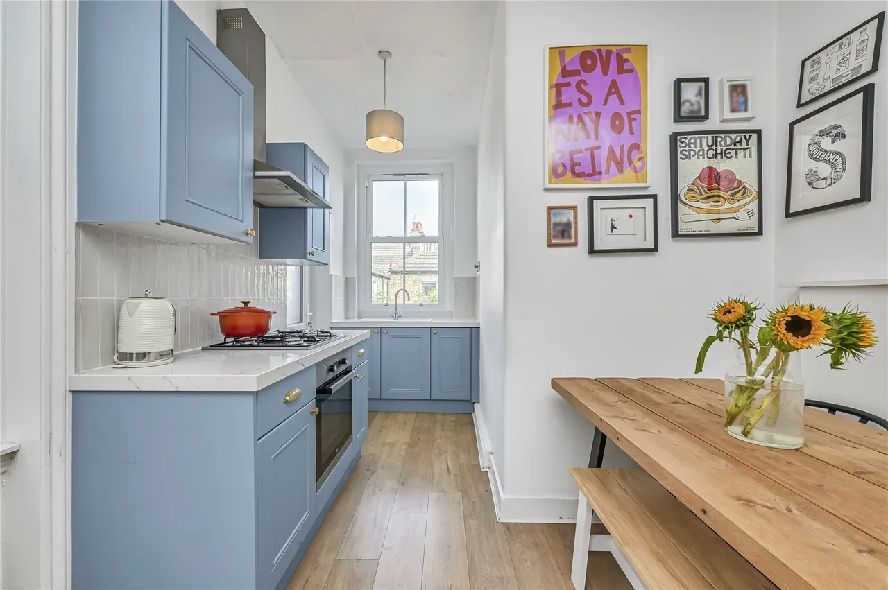 Elmhurst Street, London, SW4, photo 13