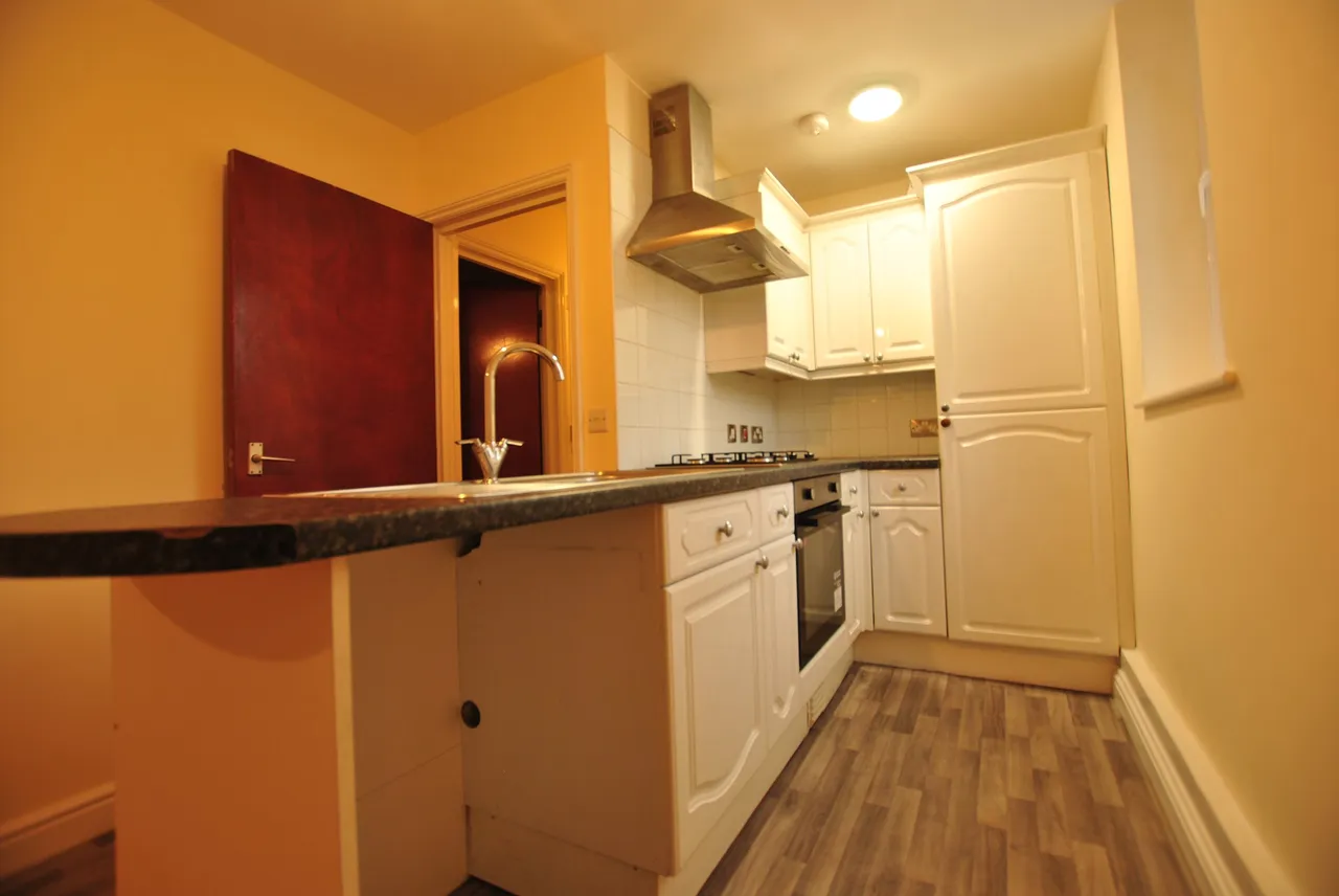 King Street, Gravesend, Kent, DA12 2DU, photo 4