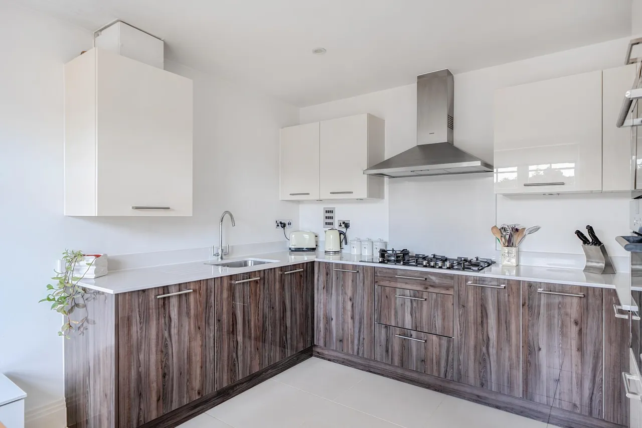 St Monicas Road, Kingswood, KT20, photo 6