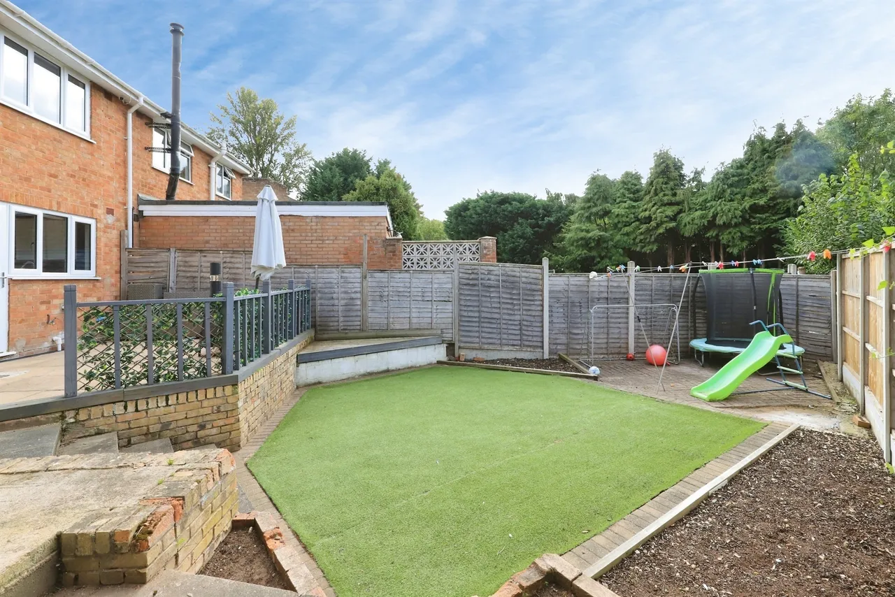 Cedar Crescent, Kidderminster, DY11, photo 20