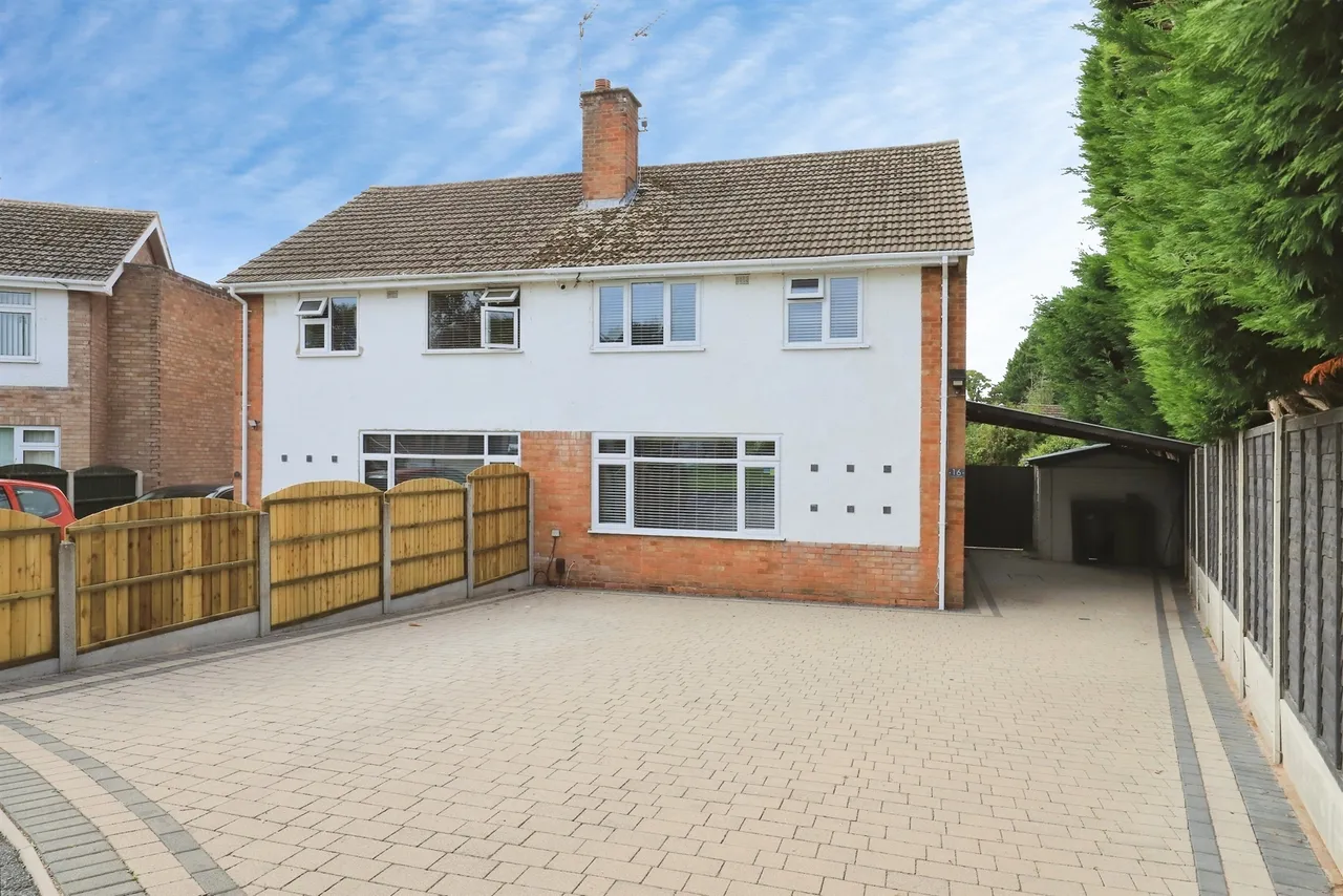3 bed house for sale, Cedar Crescent, Kidderminster, DY11