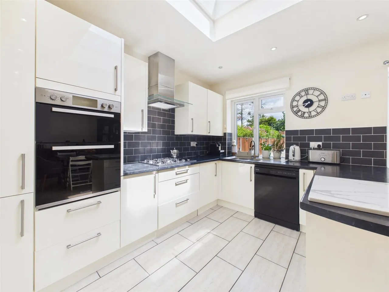 Glenalla Road, Ruislip, HA4 8DW, photo 5