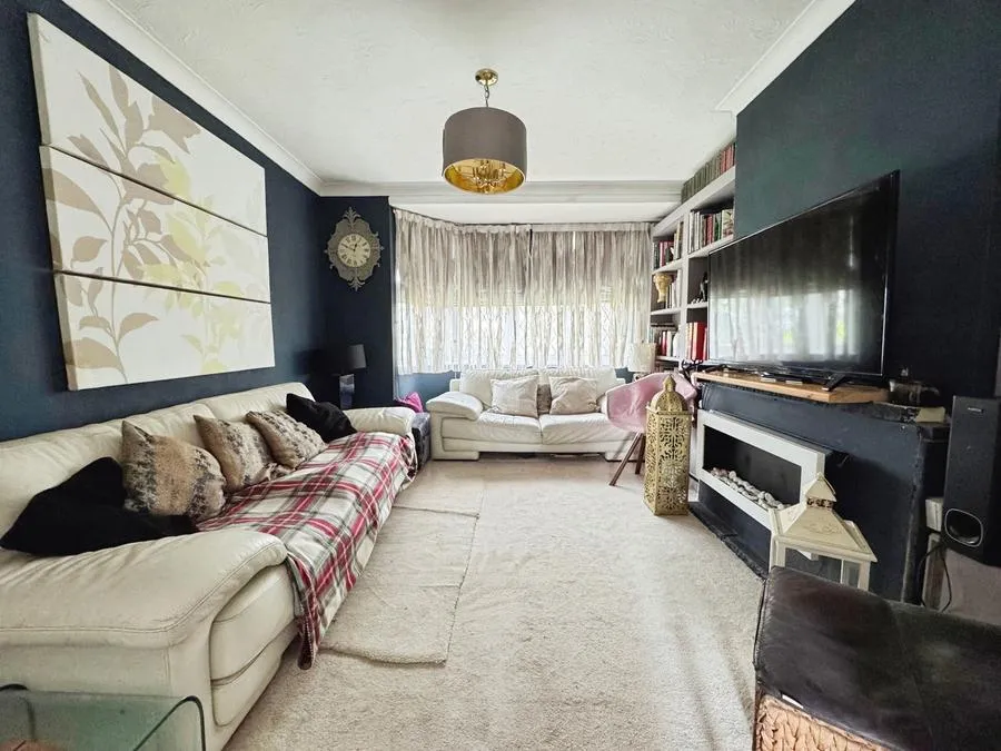 London Road, Clacton-on-Sea, CO15, photo 6