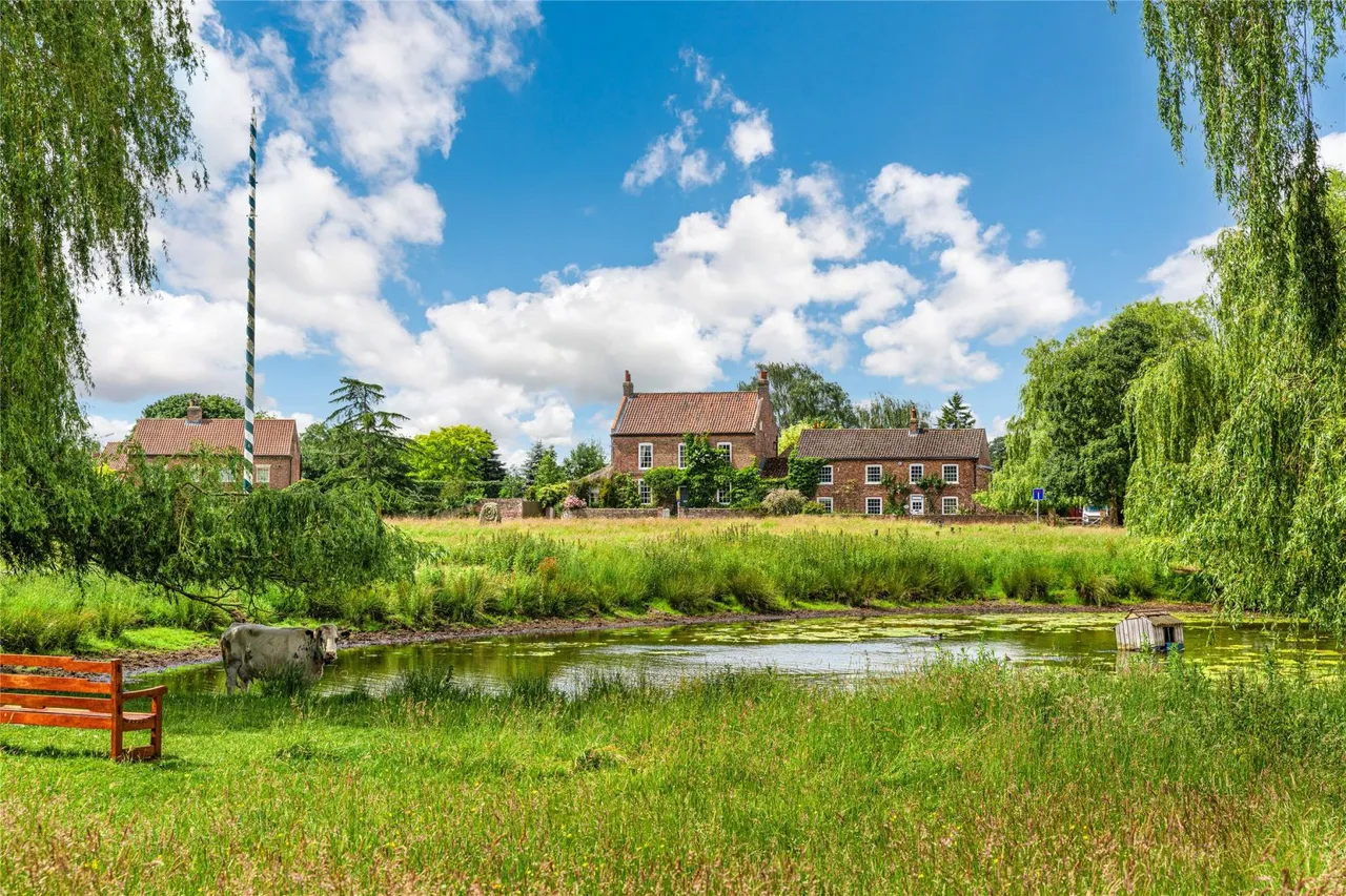 The Green, Nun Monkton, YO26, photo 8