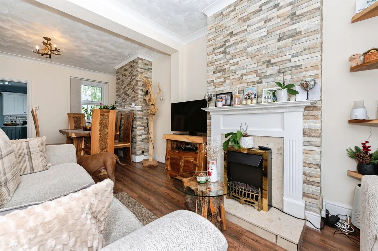 Belmont Road, Grays, photo 6
