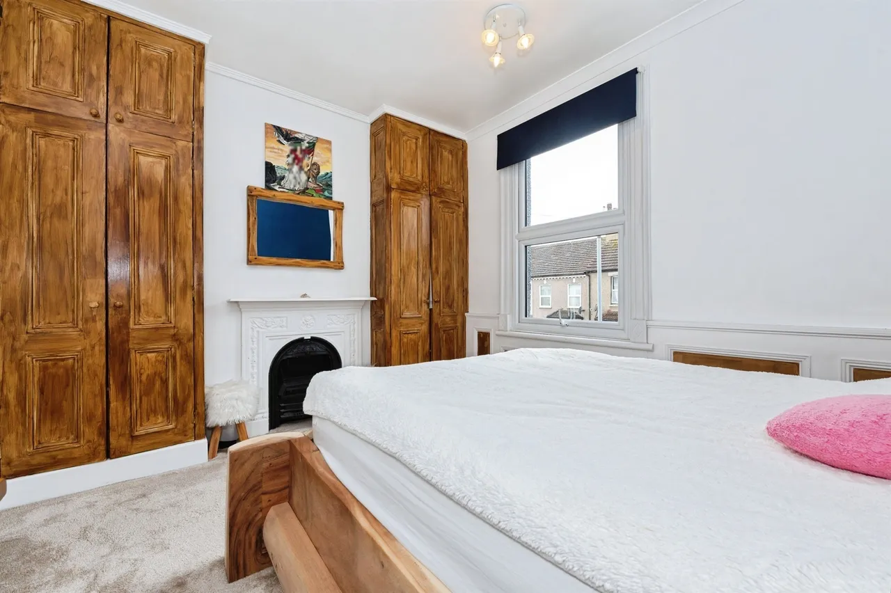 Belmont Road, Grays, photo 11