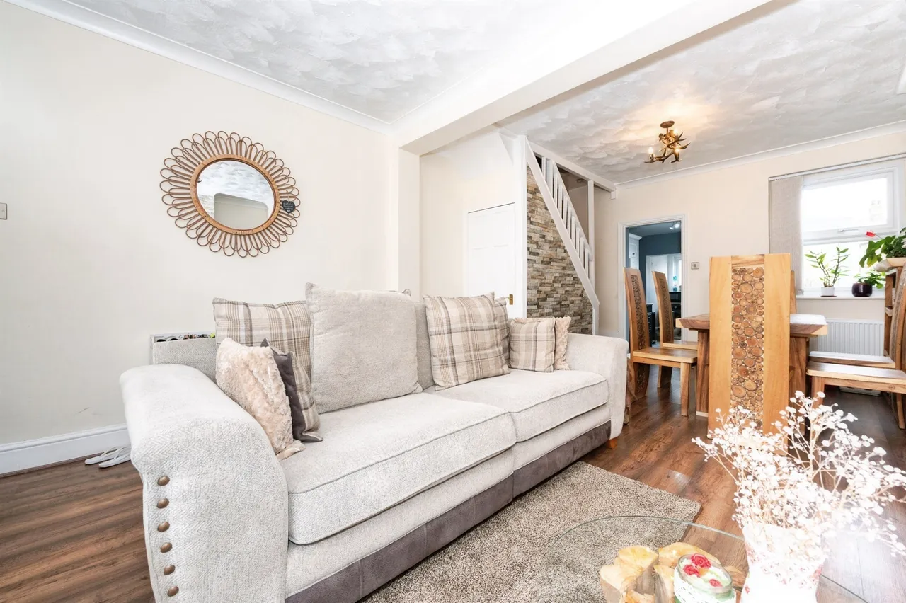 Belmont Road, Grays, photo 5