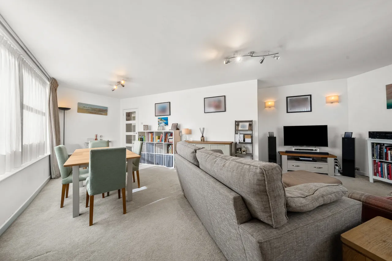 Heathside, Weybridge, KT13, photo 6