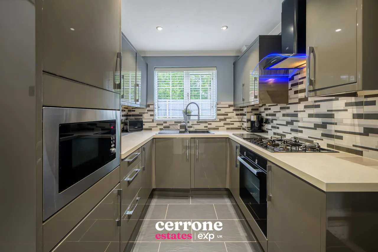 Lydney Close, Churchill North, Redditch, B98 9LL, photo 6
