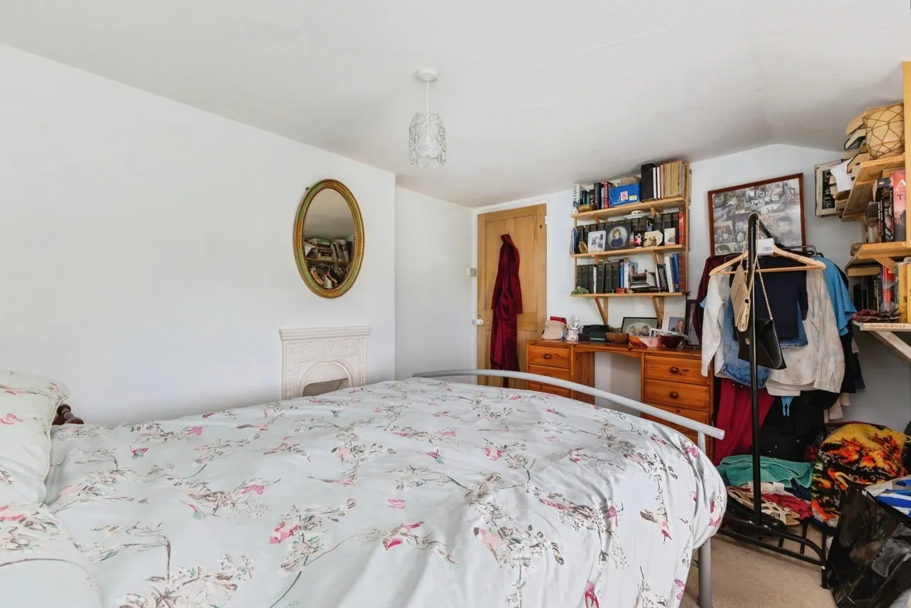 Churchill Cottage, Totnes, TQ9, photo 16