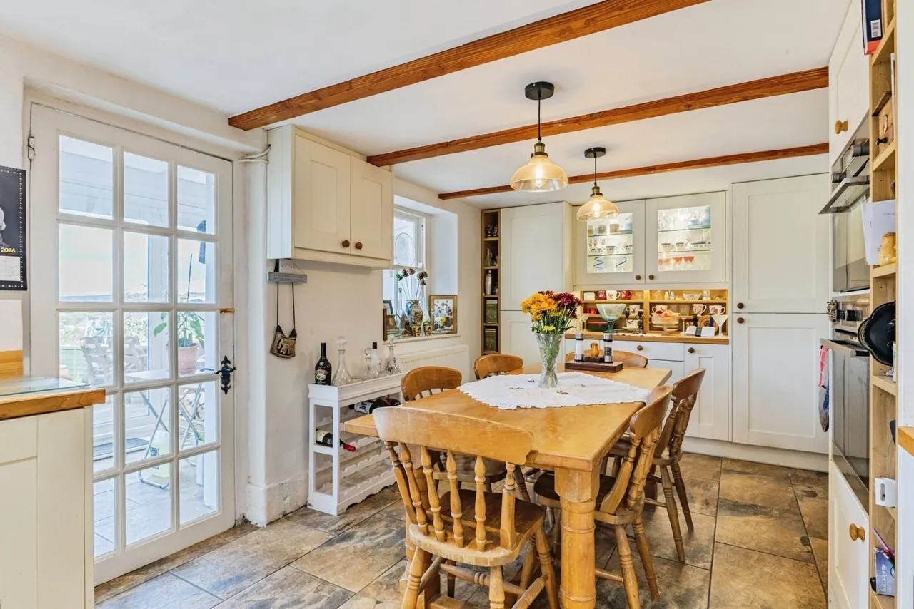 Churchill Cottage, Totnes, TQ9, photo 7