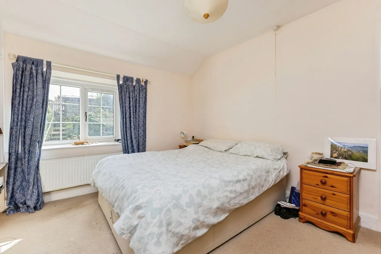 Churchill Cottage, Totnes, TQ9, photo 13