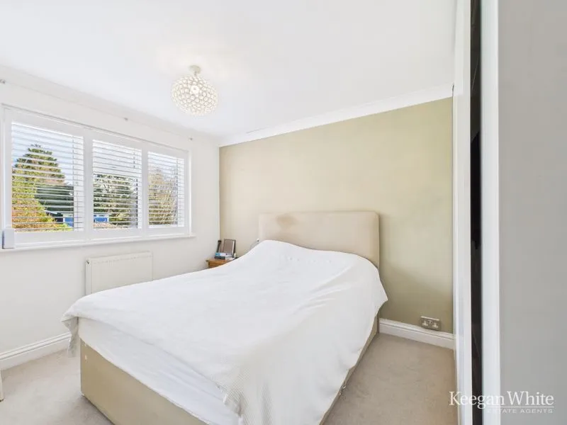 Sunnybank, Widmer End HP15 6PA, photo 7
