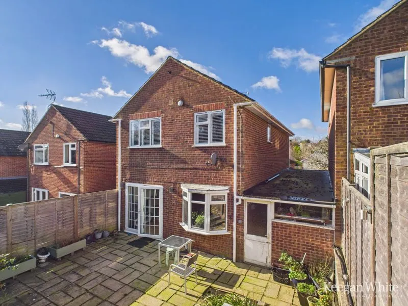 Sunnybank, Widmer End HP15 6PA, photo 18