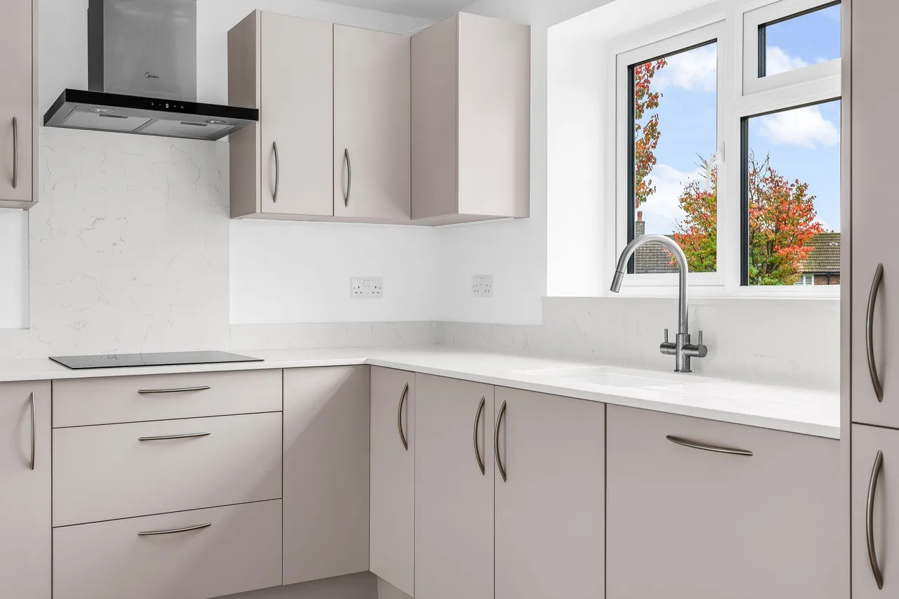 Gladstone Road, Dane End, SG12, photo 4