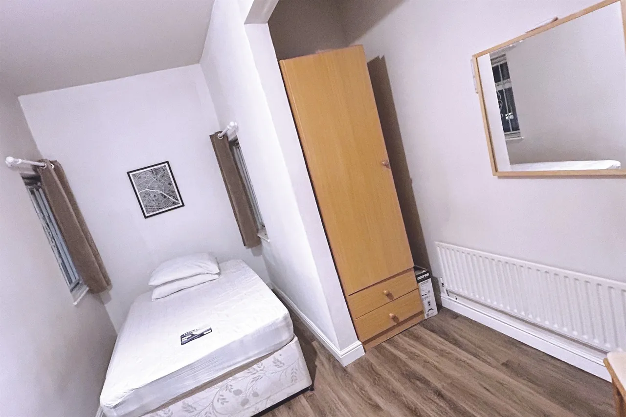 Clarendon Road, Leeds, LS2, photo 12
