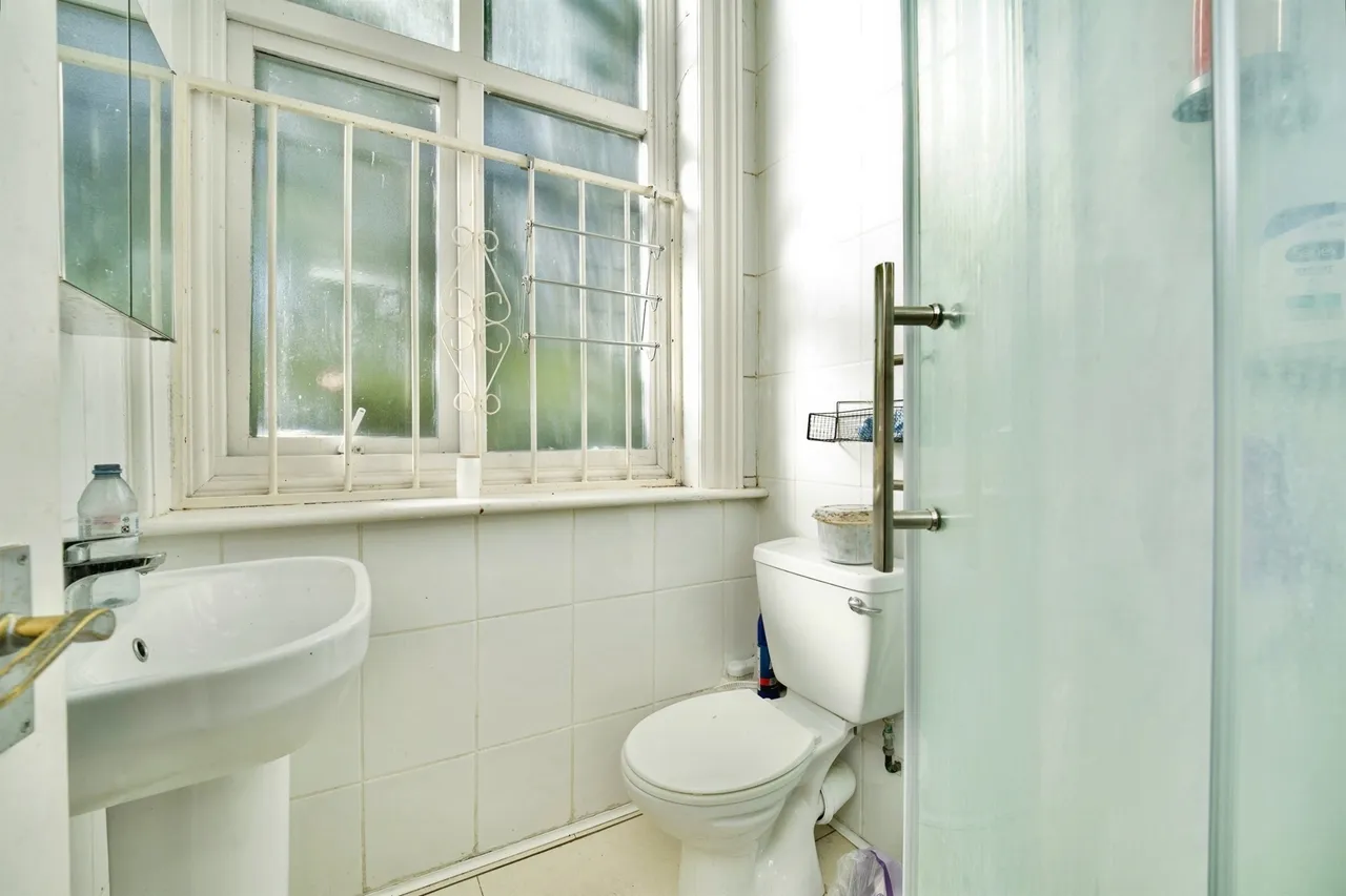 Clarendon Road, Leeds, LS2, photo 11